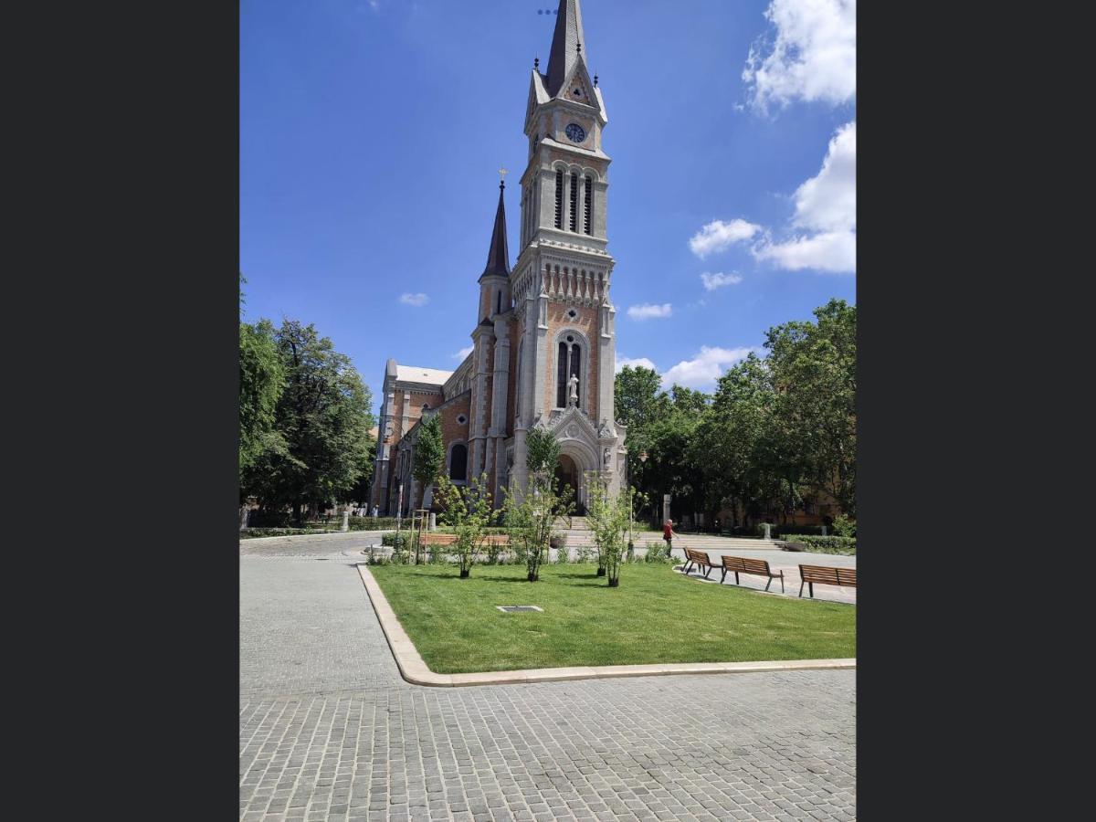Leo22 Apartman Budapest Budapeste Exterior foto